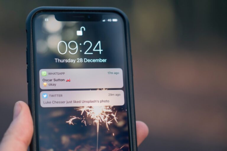 Notificações chegam duplicadas no celular: por que isso acontece e como resolver de vez