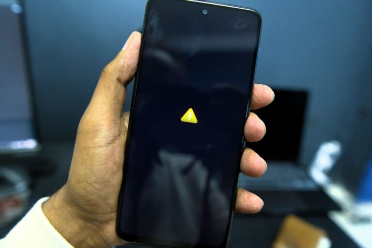 Erro ‘Processo do sistema não está respondendo’: o que significa e como resolver no Android