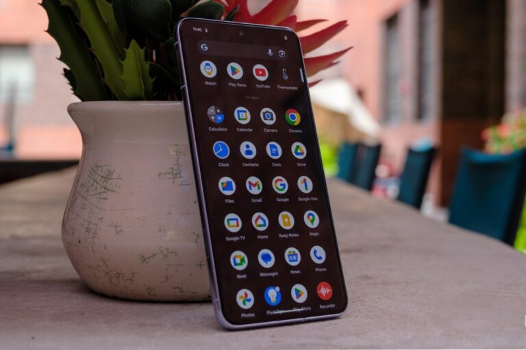 Por que alguns aplicativos fecham sozinhos no celular? Entenda as causas e como resolver